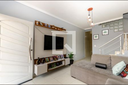 Sala de casa para alugar com 3 quartos, 240m² em Vila Jaguari, São Paulo