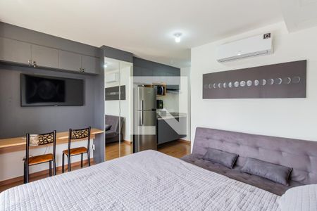Sala/Quarto de kitnet/studio para alugar com 1 quarto, 24m² em Vila Cordeiro, São Paulo