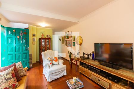 Sala  de casa à venda com 3 quartos, 162m² em Jaguaribe, Osasco