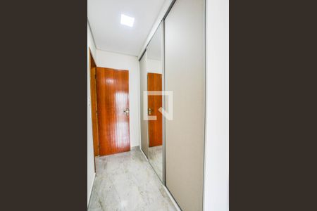 Quarto Suíte de apartamento para alugar com 2 quartos, 58m² em Jardim Santo Antônio, Santo André