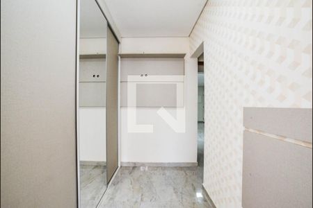 Quarto 1 de apartamento para alugar com 2 quartos, 58m² em Jardim Santo Antônio, Santo André