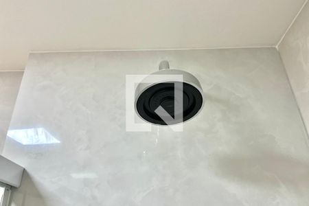 Banheiro  de kitnet/studio para alugar com 1 quarto, 25m² em Vila Santa Catarina, São Paulo