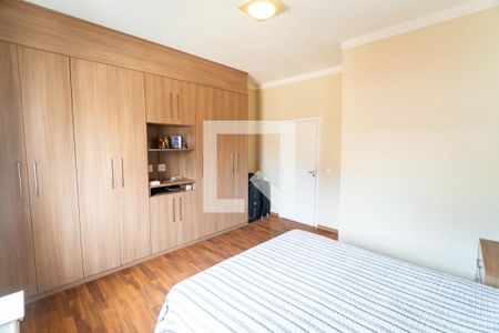 Suite de casa de condomínio à venda com 3 quartos, 160m² em Vila Clementino, São Paulo