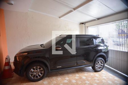 Garagem de casa à venda com 3 quartos, 100m² em Parque Oratório, Santo André