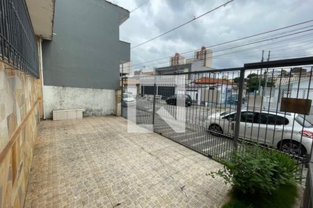Entrada de casa para alugar com 1 quarto, 48m² em Parque São Luís, Embu das Artes