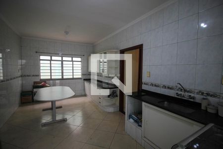 Casa para alugar com 3 quartos, 260m² em Centro, Votorantim