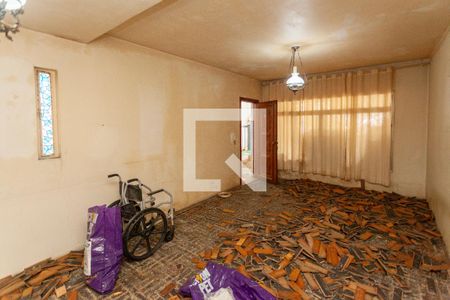 Sala de casa para alugar com 2 quartos, 225m² em Vila Imperio, São Paulo