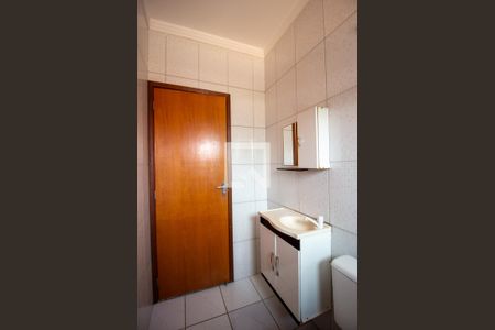 Banheiro da Suíte de casa para alugar com 3 quartos, 110m² em Jardim Nova Ipanema, Sorocaba