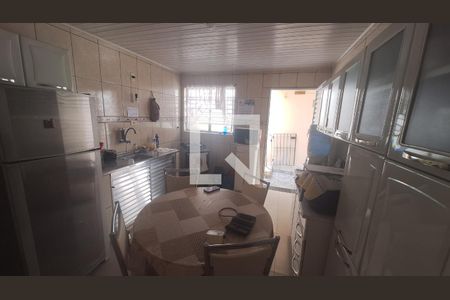 Casa para alugar com 2 quartos, 100m² em Sítio São José, Suzano