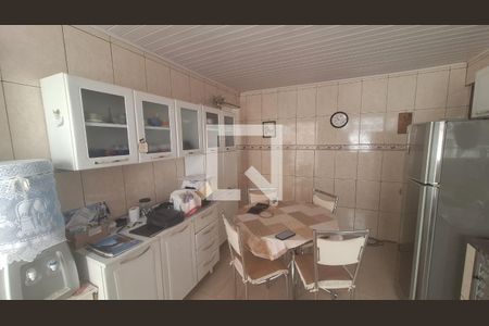 Casa para alugar com 2 quartos, 100m² em Sítio São José, Suzano