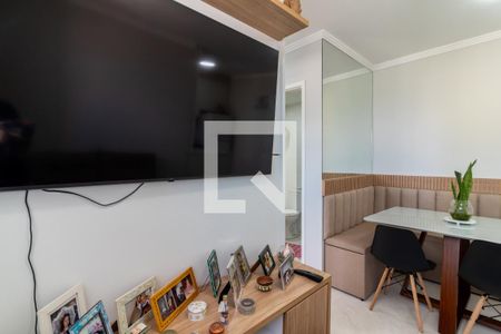 Sala de Estar de apartamento para alugar com 2 quartos, 52m² em Vila Nova Cachoeirinha, São Paulo