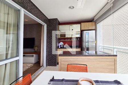 Sacada e cozinha  de apartamento à venda com 2 quartos, 62m² em Centro, São Bernardo do Campo