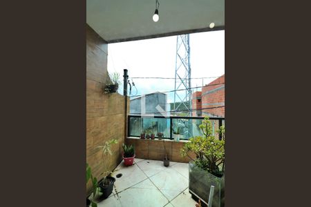 Sala Sacada de casa à venda com 2 quartos, 216m² em Sítio dos Vianas, São Bernardo do Campo