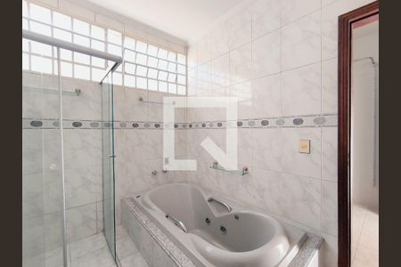 Banheiro da Suíte de casa para alugar com 4 quartos, 179m² em Vila Joana, Jundiaí