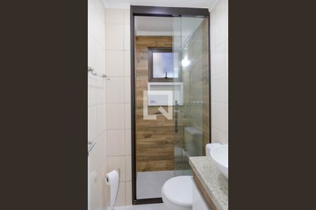 Banheiro social de apartamento à venda com 3 quartos, 63m² em Vila Augusta, Guarulhos