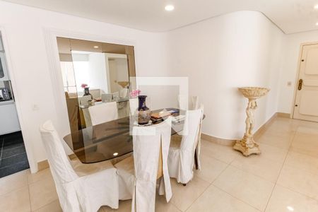 Detalhe - Sala 1 de apartamento à venda com 3 quartos, 285m² em Vila Suzana, São Paulo