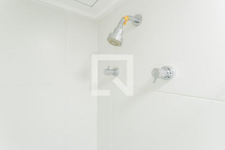 Banheiro de kitnet/studio à venda com 1 quarto, 27m² em Indianópolis, São Paulo