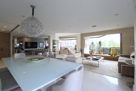 Sala de apartamento à venda com 3 quartos, 247m² em Jardim Luzitania, São Paulo