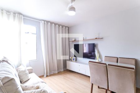 Sala de apartamento para alugar com 2 quartos, 58m² em Inhaúma, Rio de Janeiro