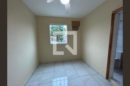 Quarto de casa para alugar com 2 quartos, 144m² em Bento Ribeiro, Rio de Janeiro