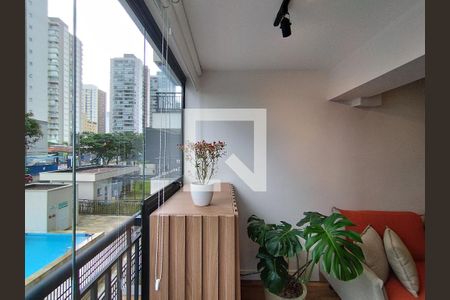 Sala  de apartamento à venda com 2 quartos, 54m² em Vila Nair, São Paulo