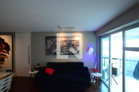 Sala de apartamento à venda com 2 quartos, 100m² em Barra da Tijuca, Rio de Janeiro
