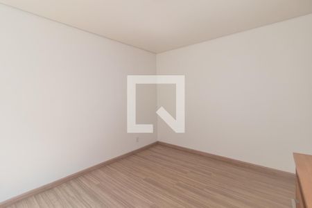 Quarto 2 de apartamento para alugar com 2 quartos, 69m² em Menino Deus, Porto Alegre