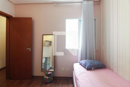 Quarto 1 de casa para alugar com 3 quartos, 156m² em Vila Mafra, São Paulo