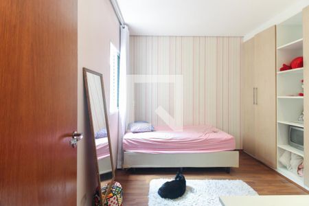 Quarto 1 de casa para alugar com 3 quartos, 156m² em Vila Mafra, São Paulo