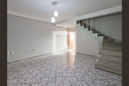 Casa para alugar com 3 quartos, 280m² em Vila Palmeiras, São Paulo