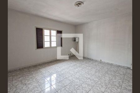 Casa para alugar com 3 quartos, 280m² em Vila Palmeiras, São Paulo