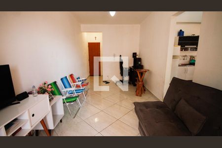 Sala de apartamento para alugar com 1 quarto, 70m² em Vila Tupi, Praia Grande