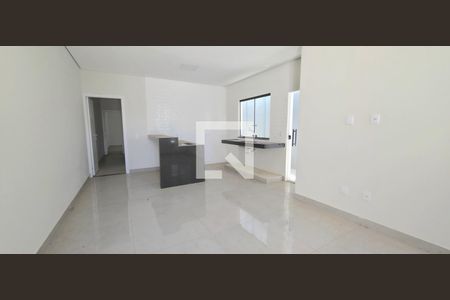 Casa à venda com 2 quartos, 70m² em Jardim Imperial, Lagoa Santa