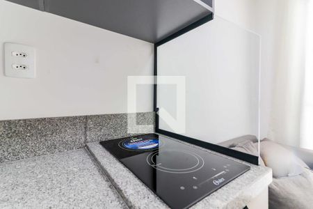 Sala / Cozinha de apartamento para alugar com 1 quarto, 25m² em Vila Butantã, São Paulo
