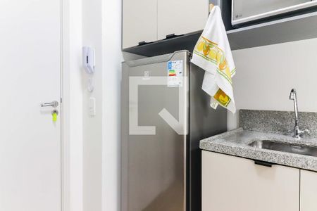 Sala / Cozinha de apartamento para alugar com 1 quarto, 25m² em Vila Butantã, São Paulo