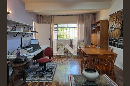 Casa para alugar com 3 quartos, 260m² em Parque Jabaquara, São Paulo