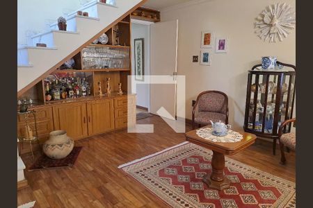 Casa para alugar com 3 quartos, 260m² em Parque Jabaquara, São Paulo