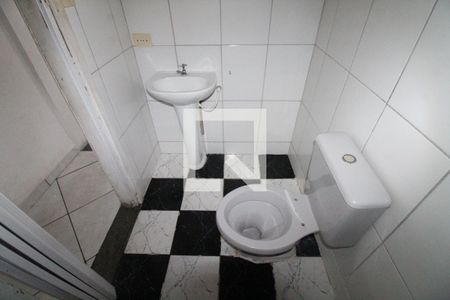 Banheiro de casa para alugar com 1 quarto, 30m² em Cidade Morumbi, São José dos Campos