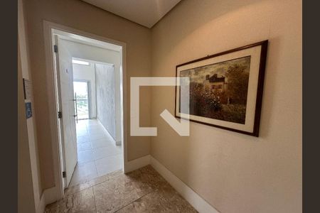 Hall de entrada de apartamento para alugar com 3 quartos, 136m² em Alphaville Empresarial, Barueri