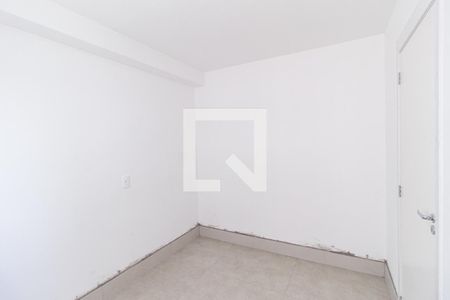 Quarto 2 de apartamento para alugar com 2 quartos, 35m² em Chacara Santa Lucia, Carapicuíba