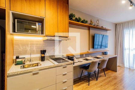 Cozinha de apartamento para alugar com 1 quarto, 26m² em Butantã, São Paulo