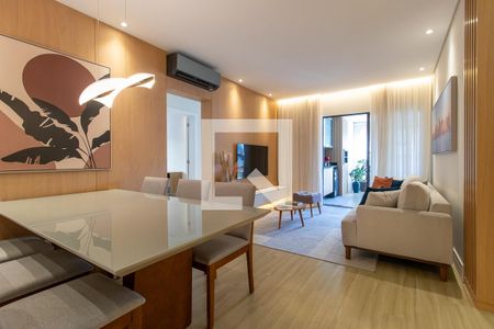 Sala de Jantar de apartamento para alugar com 2 quartos, 92m² em Ahú, Curitiba