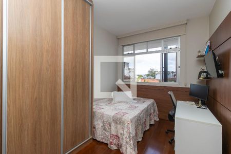 Quarto 1 de apartamento à venda com 3 quartos, 120m² em Itapoã, Belo Horizonte