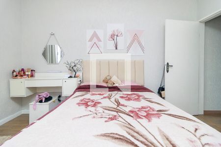 Quarto 1 de casa à venda com 4 quartos, 213m² em Jardim São Luís, São Paulo