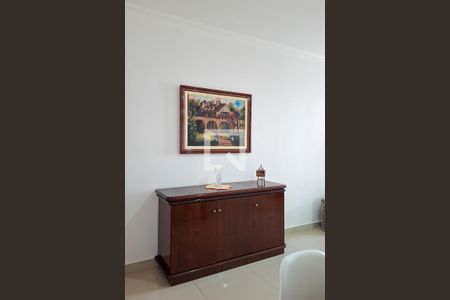 Sala de apartamento para alugar com 1 quarto, 75m² em Vila Tupi, Praia Grande