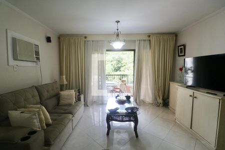 Sala de apartamento para alugar com 4 quartos, 183m² em Pitangueiras, Guarujá