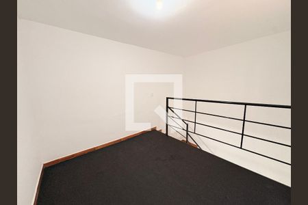 Quarto de kitnet/studio para alugar com 1 quarto, 36m² em Jardim das Palmeiras, Várzea Paulista