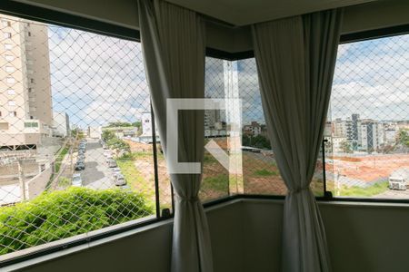 Apartamento à venda com 2 quartos, 61m² em Castelo, Belo Horizonte