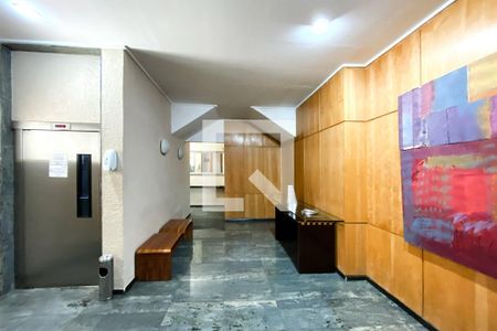 Área comum - Hall de apartamento para alugar com 3 quartos, 95m² em São Lucas, Belo Horizonte