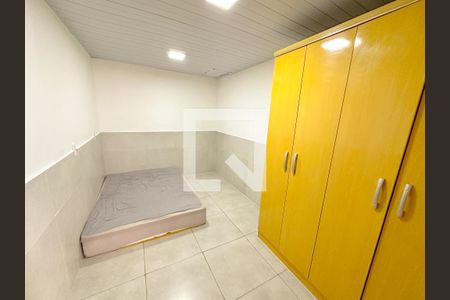Quarto 2 de apartamento para alugar com 2 quartos, 70m² em Real Parque, São José